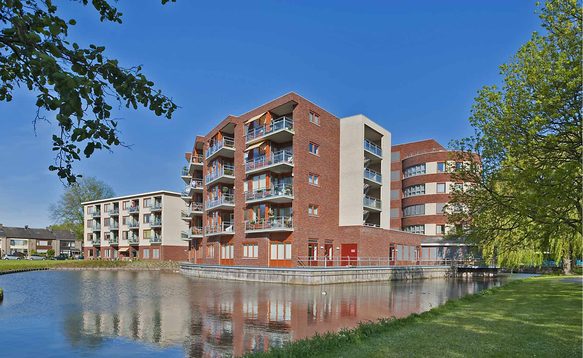 Stadsvernieuwing Heemskerk Waterrijck Lessestraat woonzorg woningen park BBHD architecten