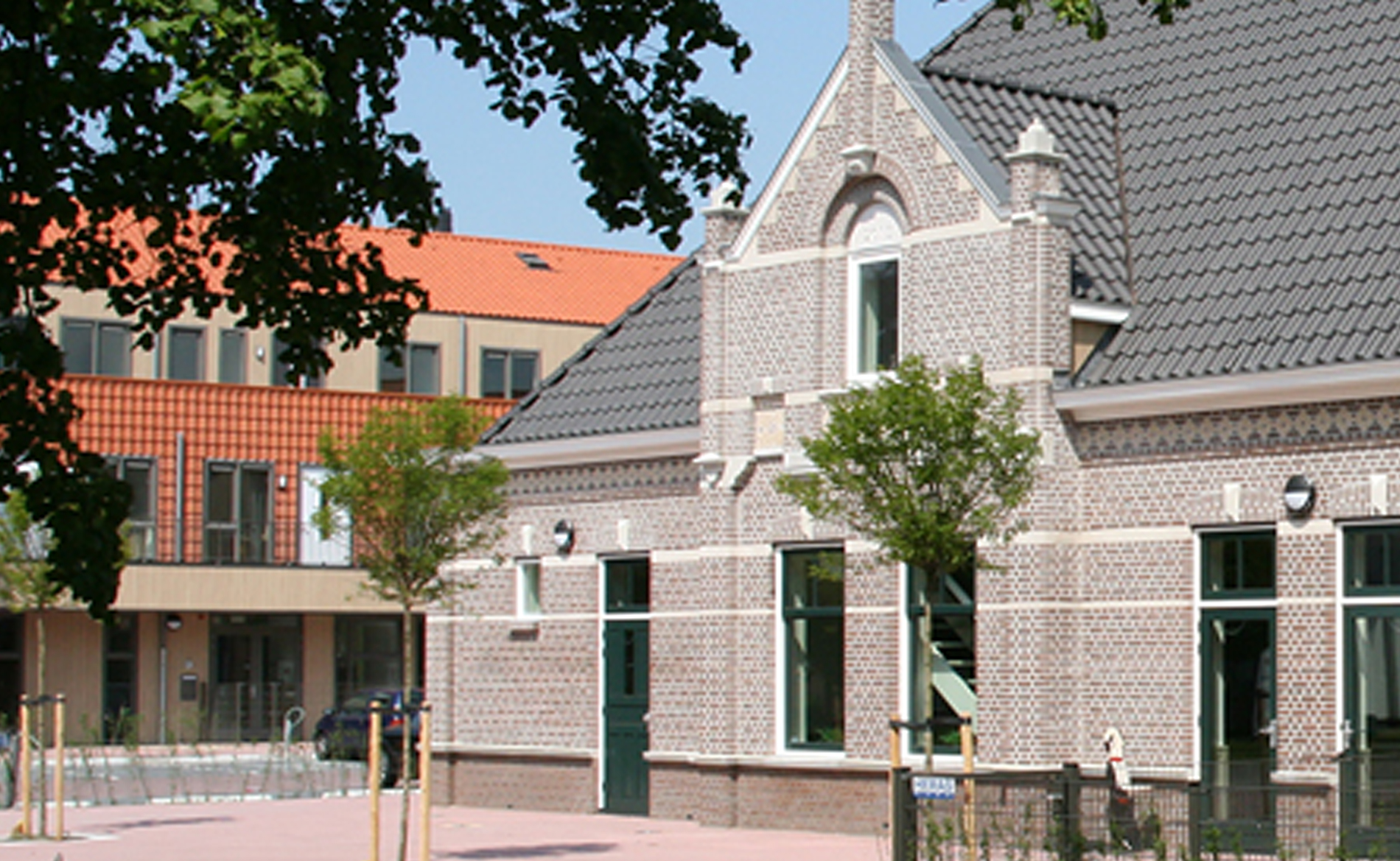 architect MFC dorpshuis school sporthal appartementen Neck BBHD architecten Alkmaar architectuur dorps herstructurering