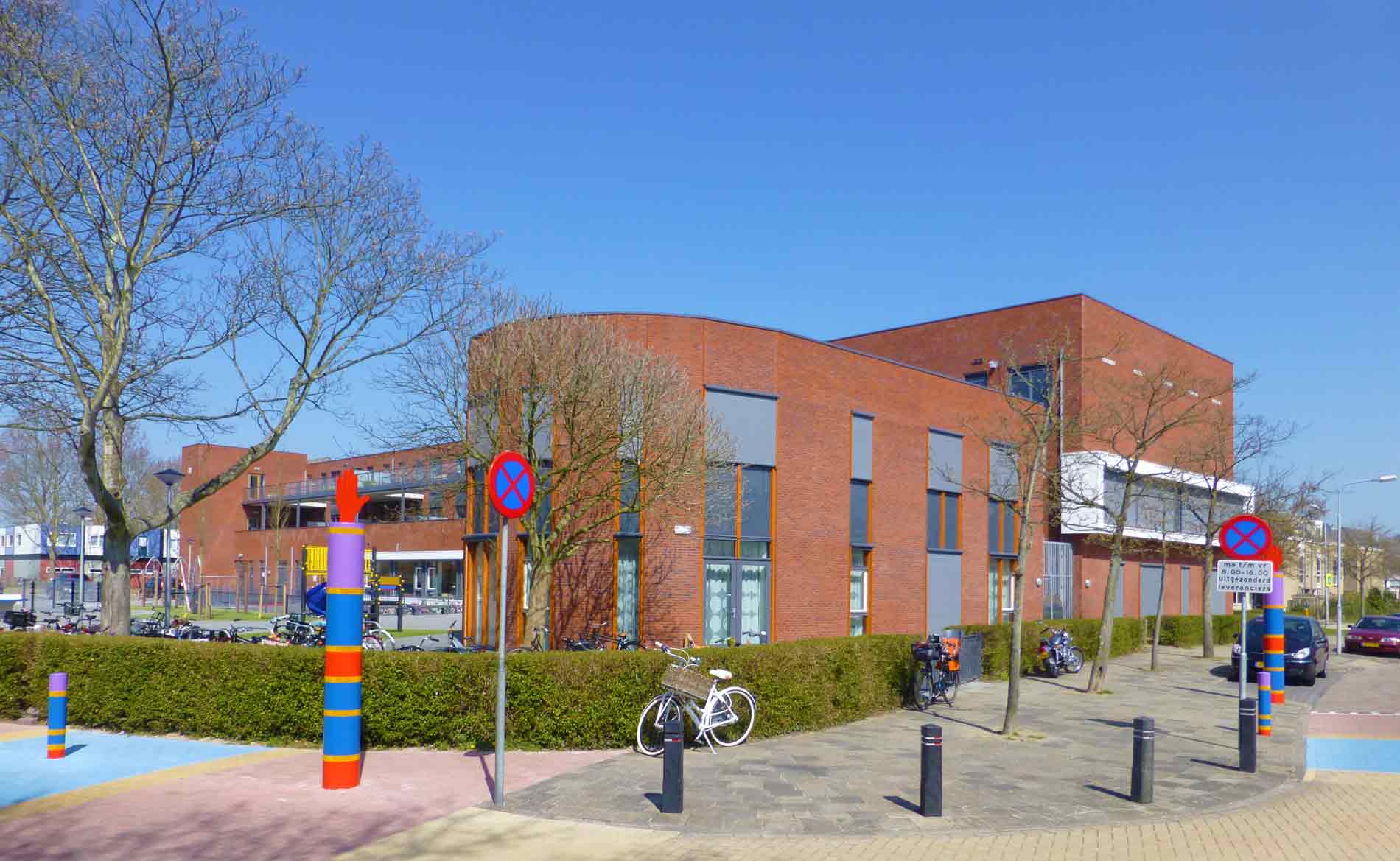 brede school architect BREEAM peuterspeelzaal bso appartementen Paulusschool Castricum BBHD architecten