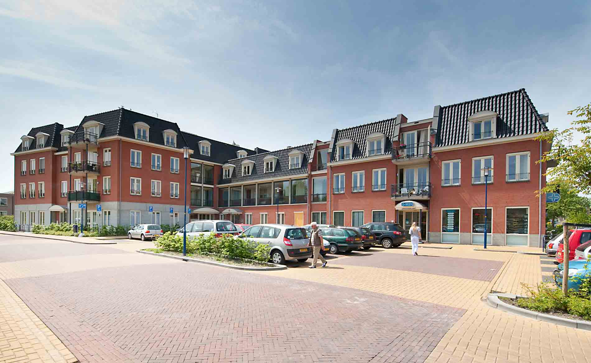 architect seniorenappartementen sociale huurwoningen GOED huisartsen apotheek woningbouw Om de Noord Hoogkarspel BBHD architecten