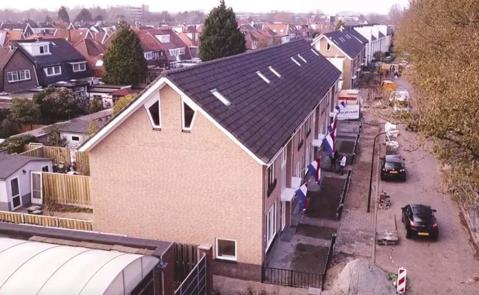 oplevering verduurzaming woningen Beukenstraat Beverwijk